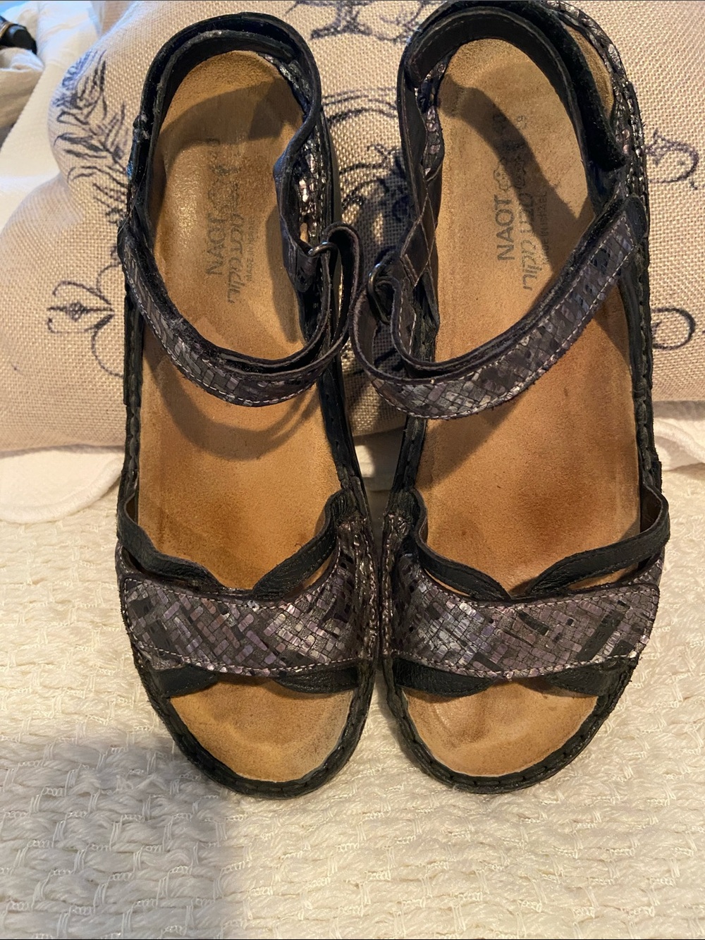 Naot gently used sandals 9.5